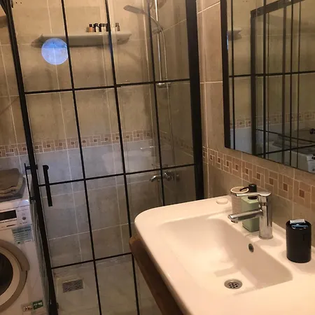 Kaleici Muestakil Bahceli Ev Villa Antalya
